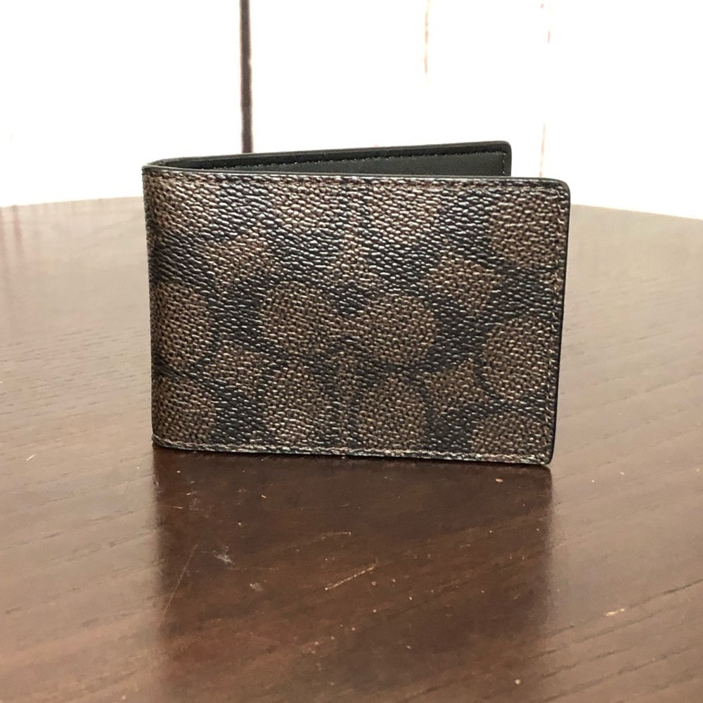 Coach compact Bifold Men's Brown Leather & coated Wallet nwt